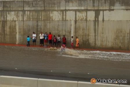 أمطار جدة ـ الخميس 30 / 12 / 2010 ـ الجزء الثاني 